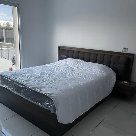 Magnifique Avec Piscine Chauffee Villa *